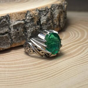 انگشتر نقره دستساز زمرد سنتتیک {AM.20}