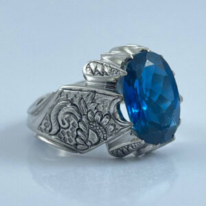 انگشتر نقره روکش آب رادیوم به همراه نگین توپاز لندن {کد:AMP.24}