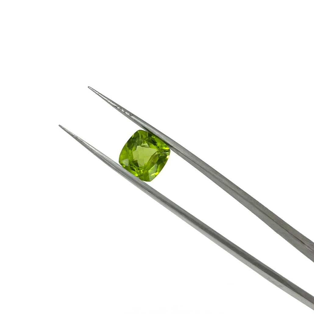 نگین زبرجد کد NP3 1 نگین زبرجد 1.NP3