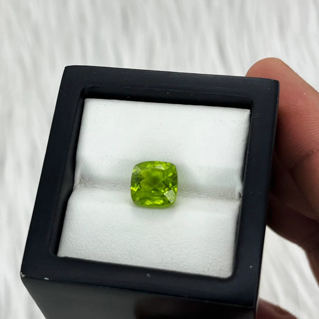 نگین زبرجد کد NP3 2 نگین زبرجد 2.NP3